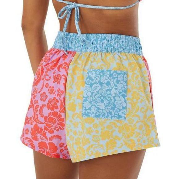 Roxy Juniors' Women's Tapestry Multicolor Patchwork Board Shorts XL - Picture 3 of 6